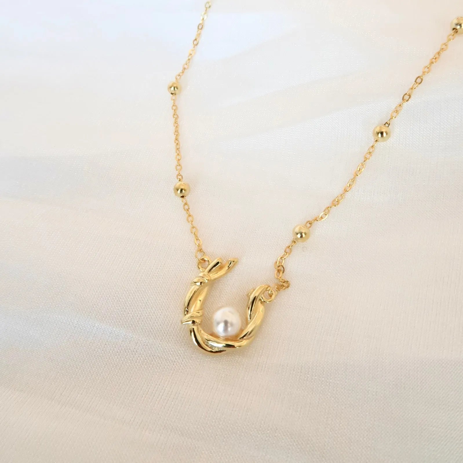 gold necklace
