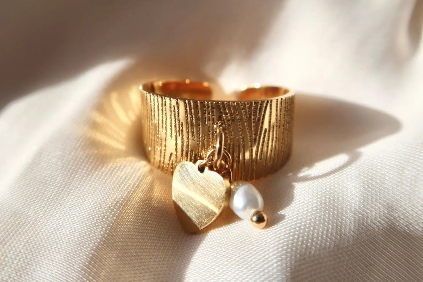 gold charm ring